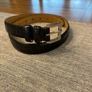 WCM New York Women’s Black Genuine Italian Calfskin Belt,Medium, Leather Classic